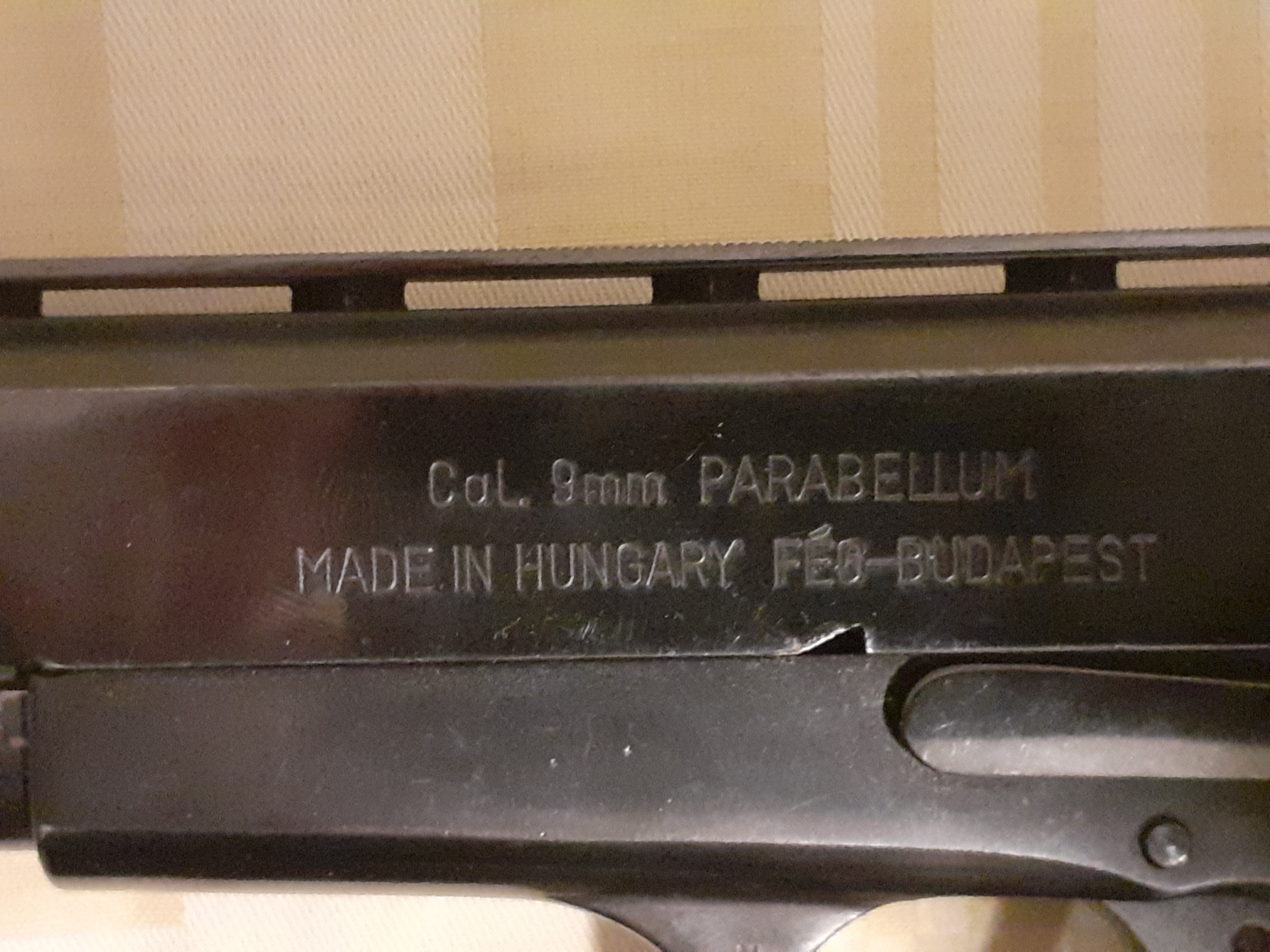 9 mm Luger FÉG marok lőfegyver eladó.