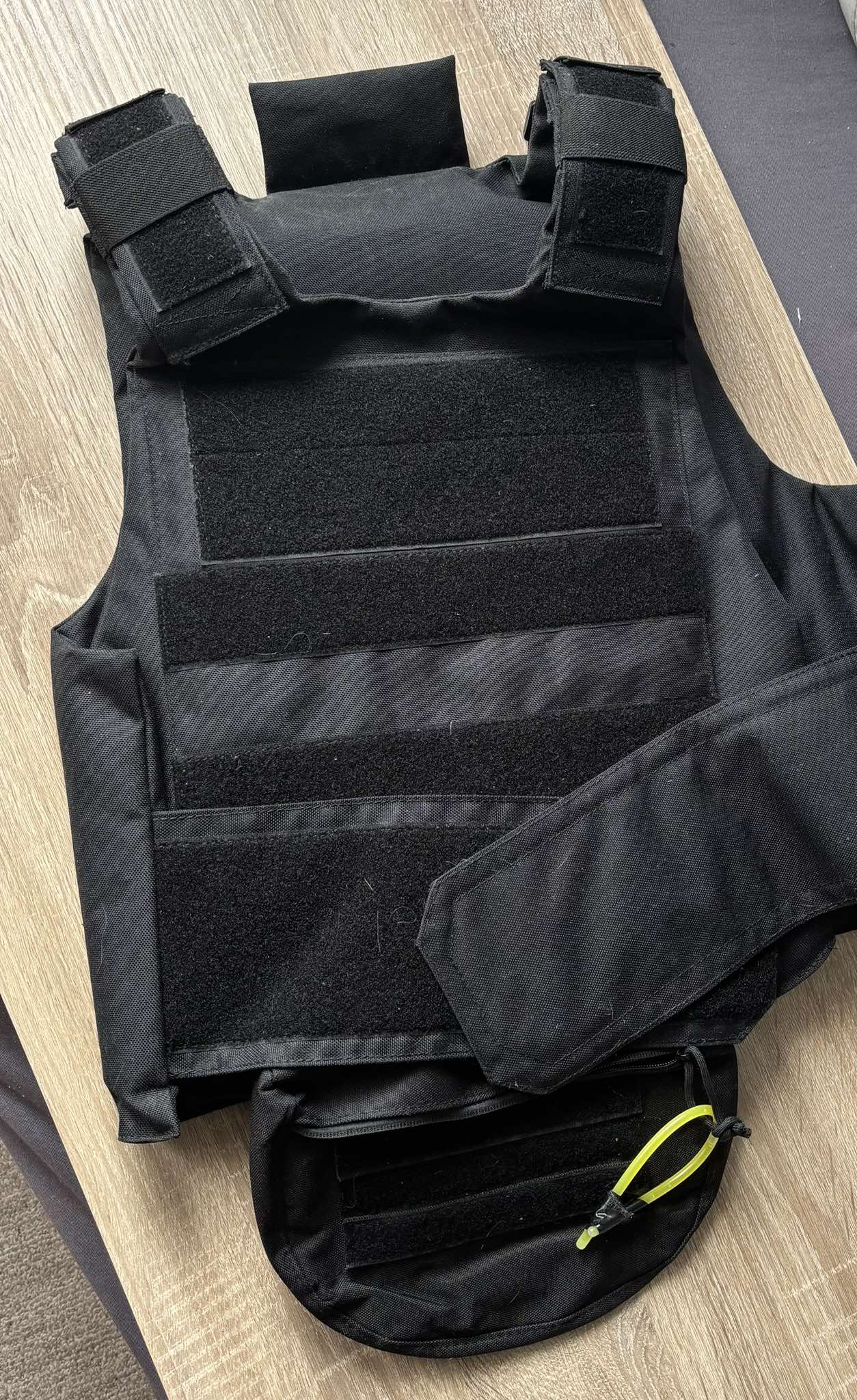 Eladó ARES Sharps Bros. Hellbreaker M4 airsoft replika (tuningolt, extra kiegészítőkkel)