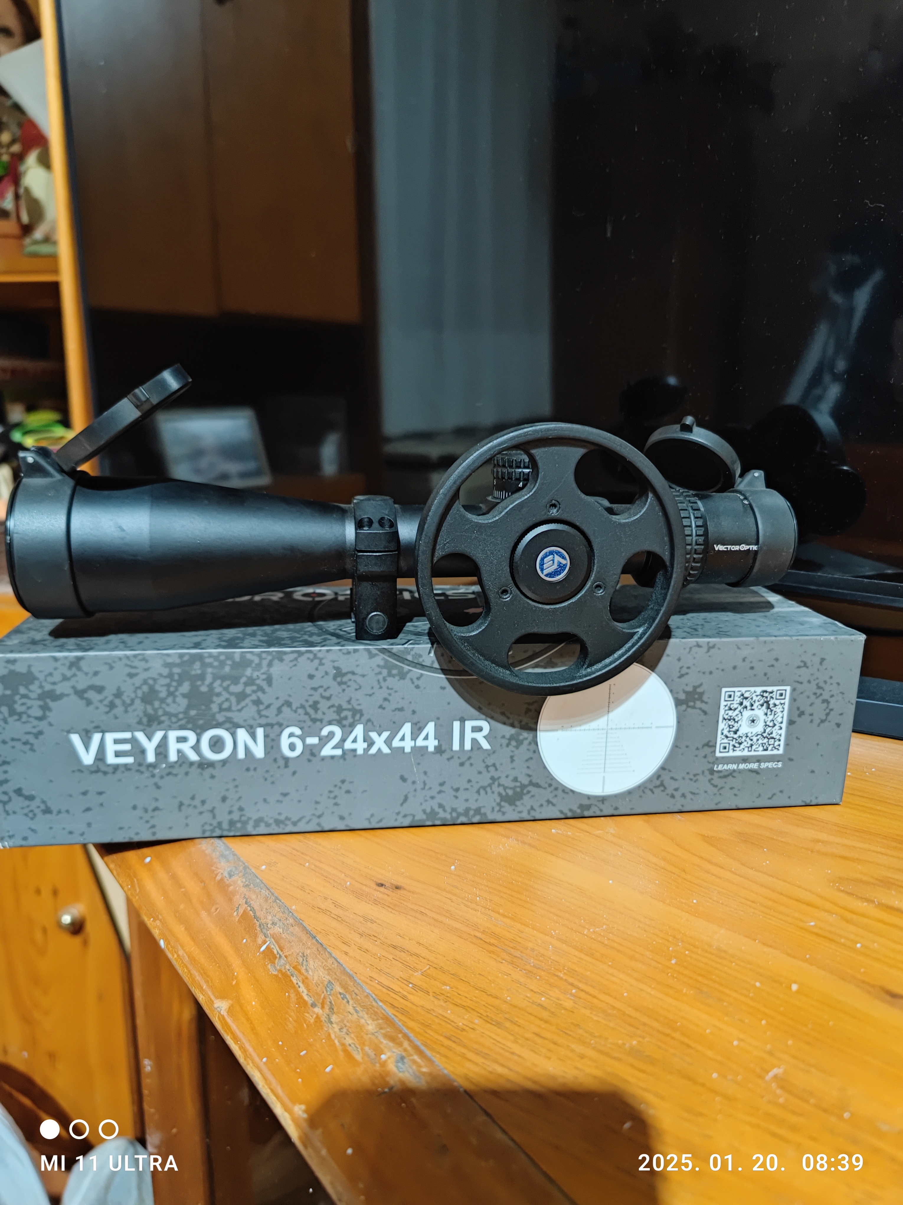 Vector veyron 6-24x44IR ballisztikus céltávcső