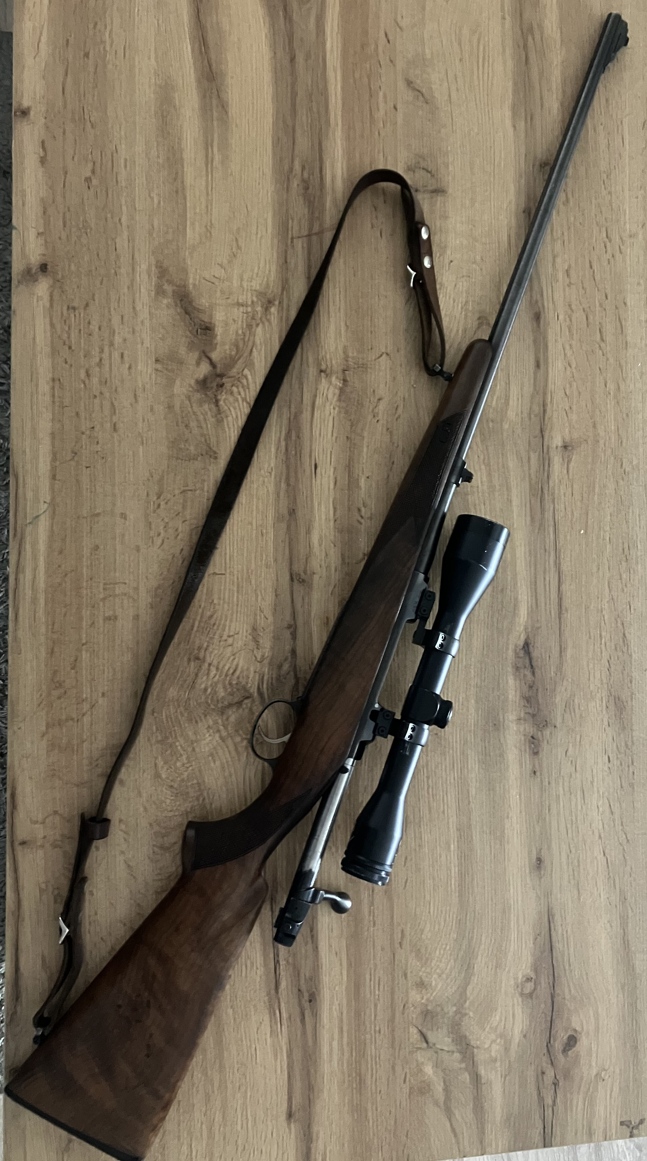 CZ 537 7x64