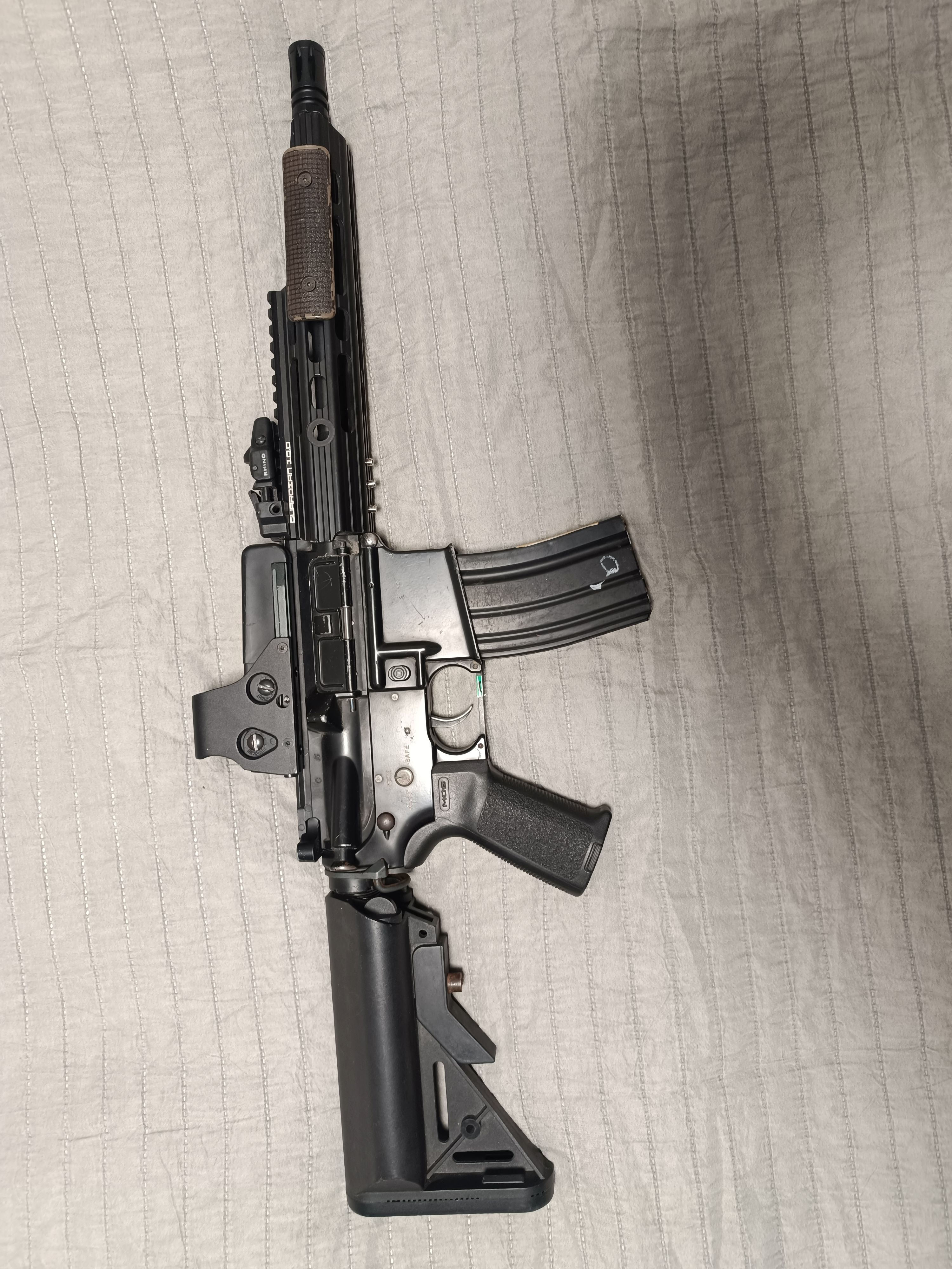 Eladó M4 airsoft replika