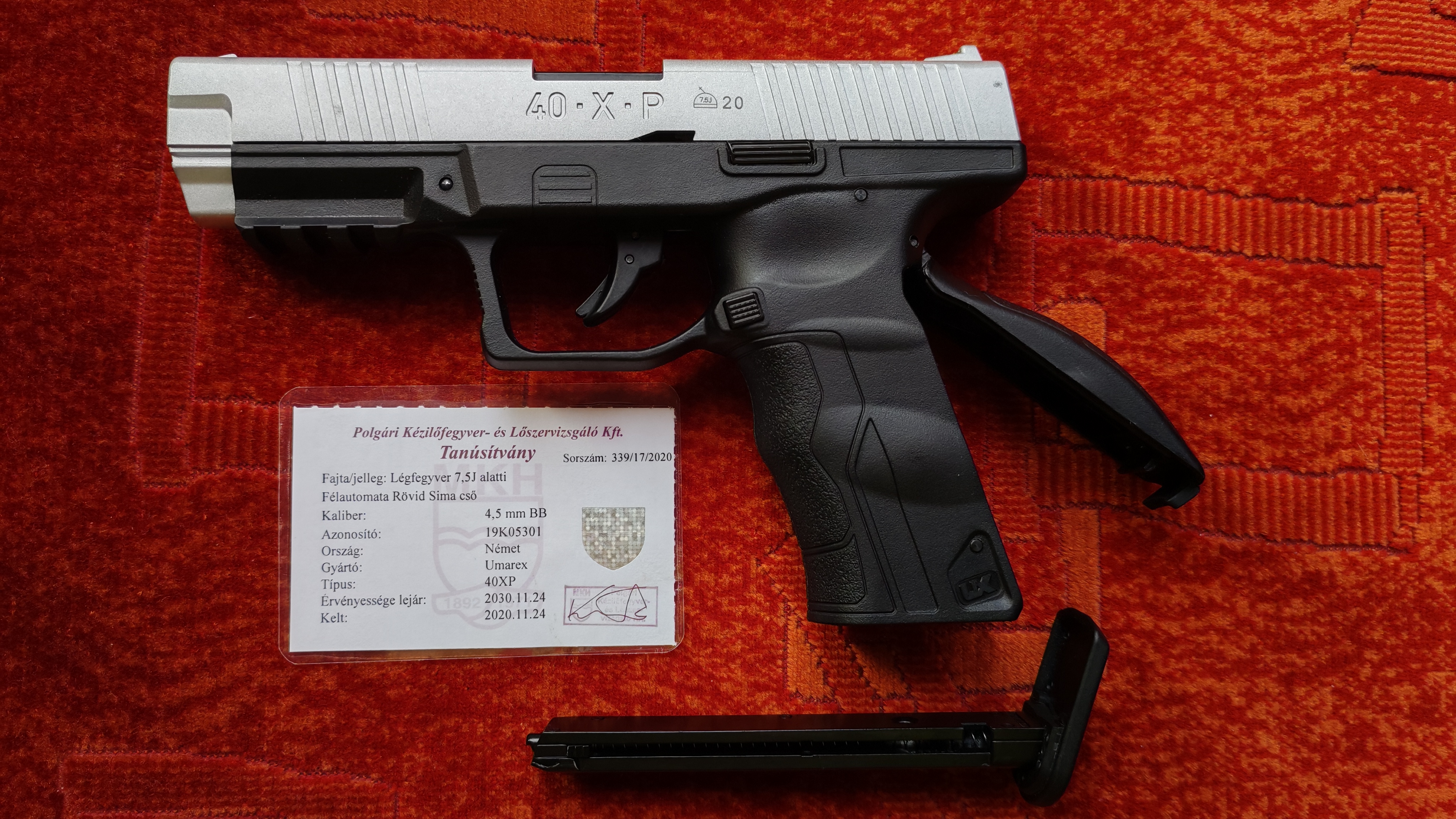 UMAREX 40.X.P CO2 légpisztoly(Blow-back)