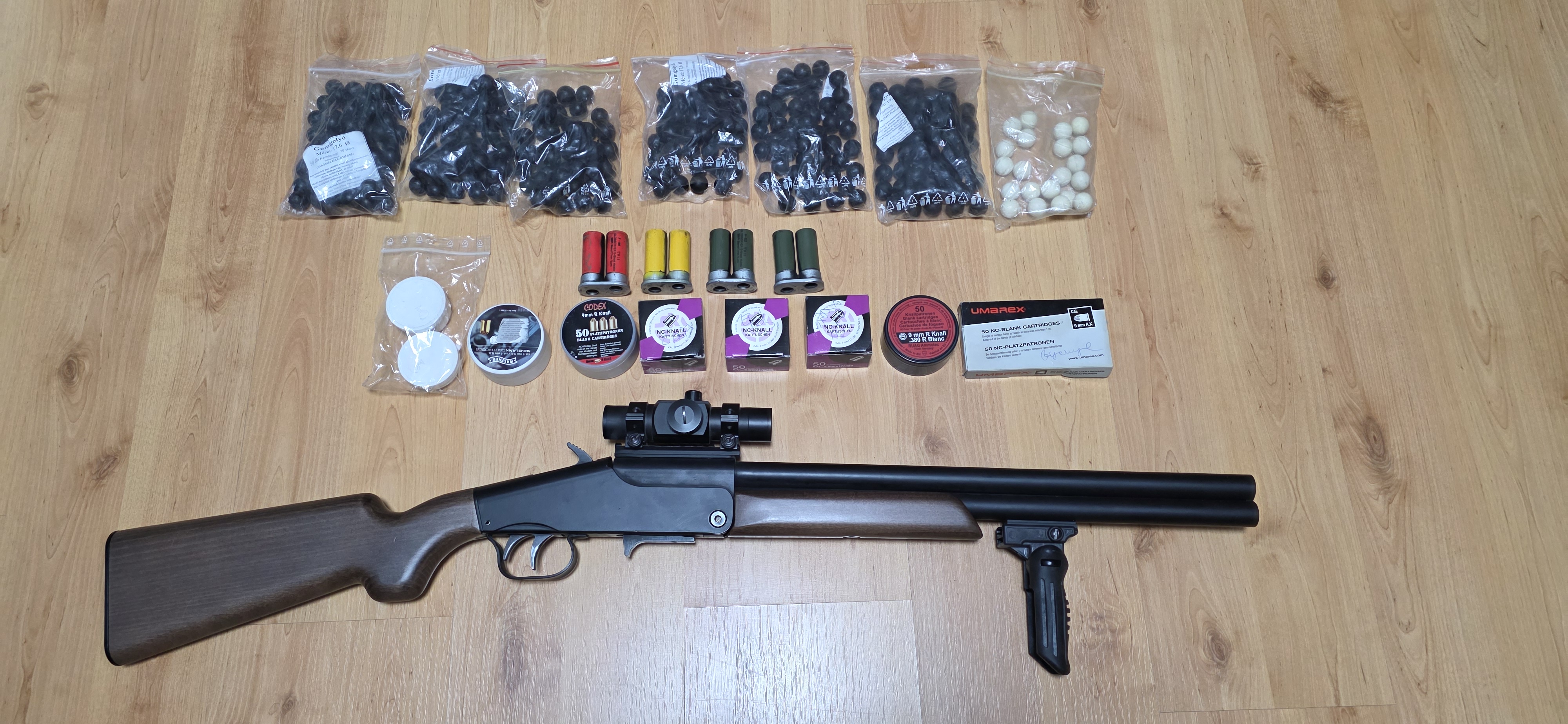 Eladó a képeken látható, teljesen felszerelt, azonnal tűzkész GlobServer G-Shoot 4Matic Long (Tactical) gumilövedékes puska
