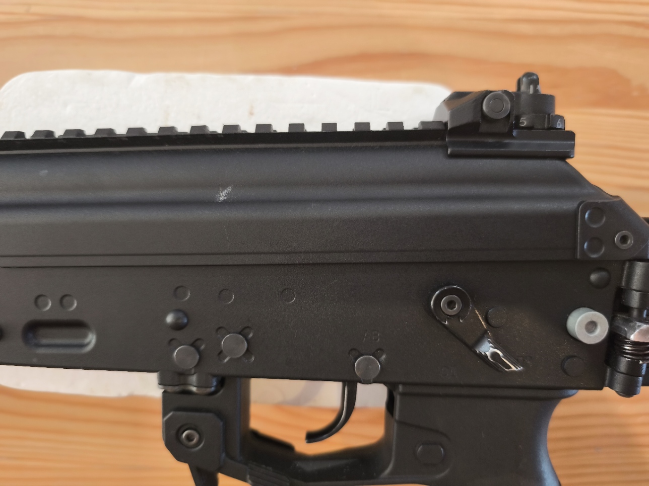 WELL PRO WE09K AK12 AEG airsoft replika - irányár